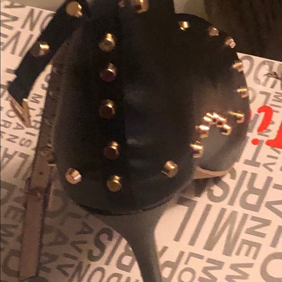Shoes - Beautiful black gold studded pump/ new